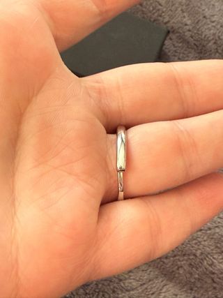 Anillo de Plata con perla grande ) ajustable