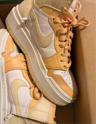 Nike Zapatillas Blancas y Amarillas