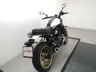 YAMAHA XSR700 LEGACY 2025 2910 kms.