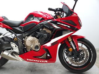 HONDA CBR 650 R 2022 13581 kms.