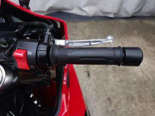 HONDA CBR 650 R 2022 13581 kms.