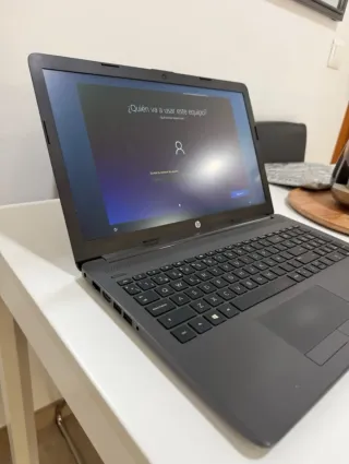 Portátil HP Negro/Gris