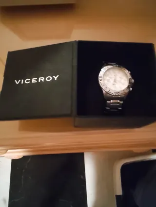 Reloj Viceroy Plata y Blanco