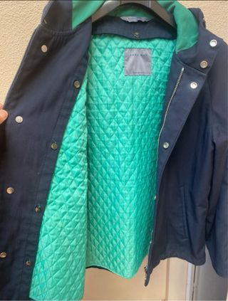 Chaqueta Zara Azul con Capucha