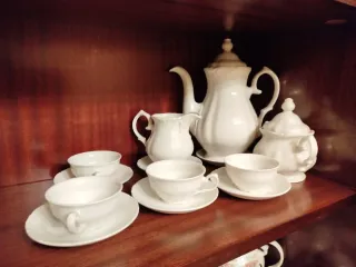 Juego de café de porcelana blanco
