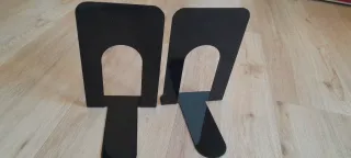 Sujetalibros metálicos negros