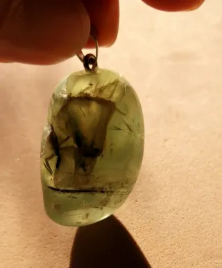 Prehnita joya amuleto