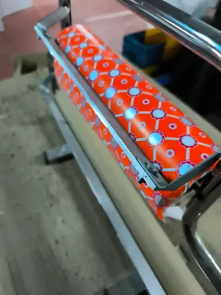 Porta bobinas doble papel regalo