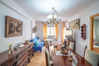 Piso en venta en Barrio de Zaidín en Granada