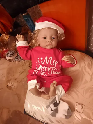 Bambola realistica neonato