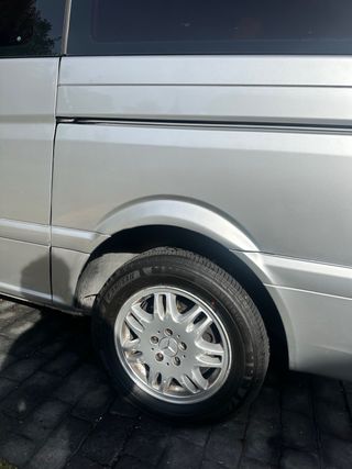 Mercedes-Benz Viano 2005