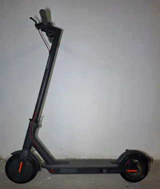 Patinete Eléctrico Negro Xiaomi M365
