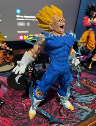 Figura Vegeta Majin 27 cnt
