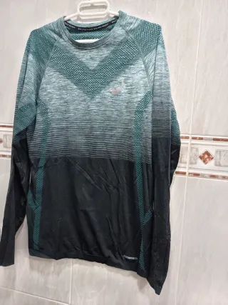 CAMISETA TÉCNICA ASICS HOMBRE