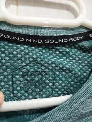 CAMISETA TÉCNICA ASICS HOMBRE