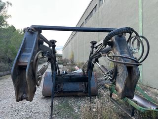 Pala Tenías B2 tractor