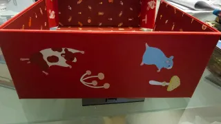 Caja Loewe Suna Fujita Roja