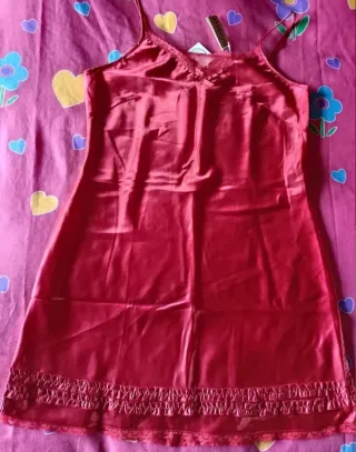 Camisón rojo satén