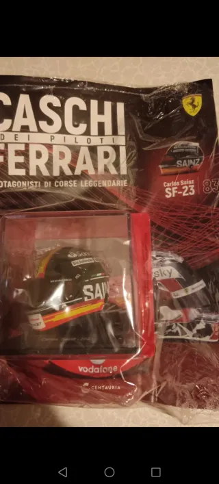 Casco F1 Carlos Sainz Italia 2023