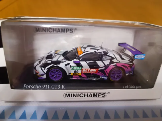 Porsche 911 GT3 R Minichamps escala 1:43