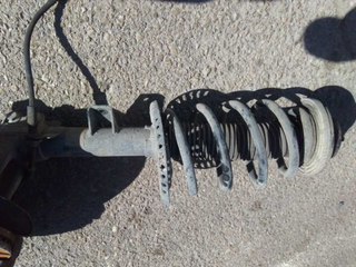 AMORTIGUADOR DELANTERO DERECHO VOLKSWAGEN T5