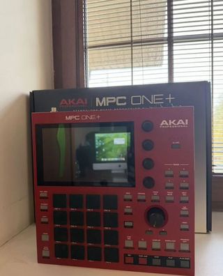 Akai MPC One+ Productor Musical