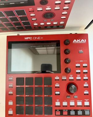 Akai MPC One+ Productor Musical