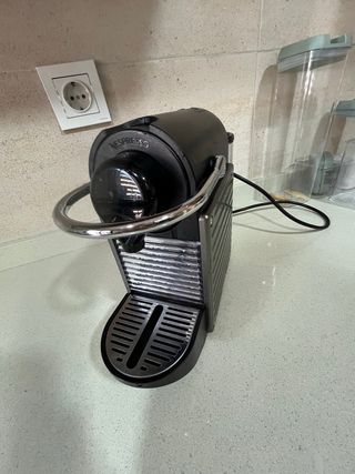 Cafetera Nespresso Krups Negra