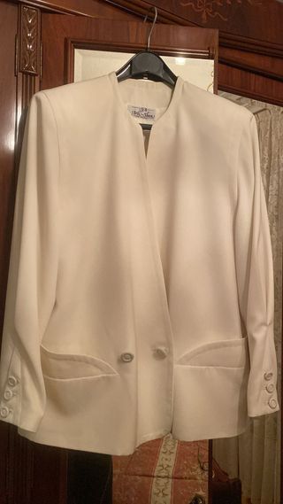 Americana blanco roto