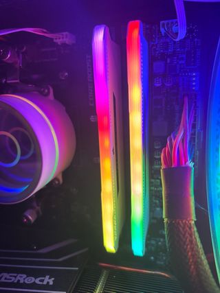 RAM Corsair Vengeance RGB Pro DDR4