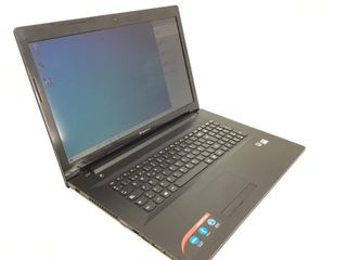 pc portatil lenovo sm
