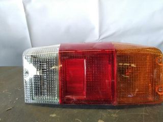 Piloto tras izq nissan vanette furgon (c22) 51280