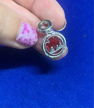 2 Charms Stranger Things run Pulsera Pandora plata