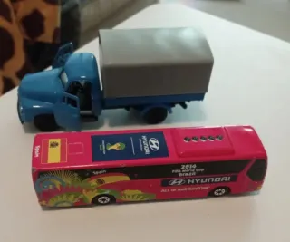 A elegir 3€ coches raciocontrol, camiónes y más!.