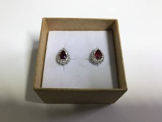 pendientes oro 18k con piedra