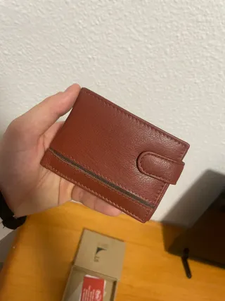 Cartera de hombre de cuero