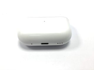 in-ear apple airpods pro 2 gen