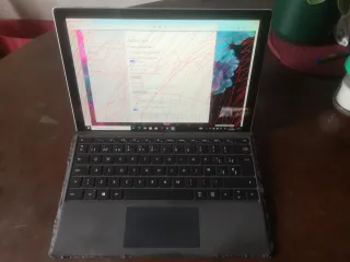 Microsoft Surface Pro i7