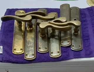 Manivelas antiguas para puertas (3 unidades)