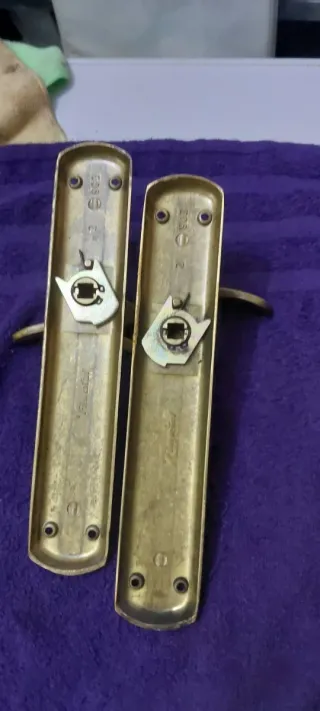 Manivelas antiguas para puertas (3 unidades)