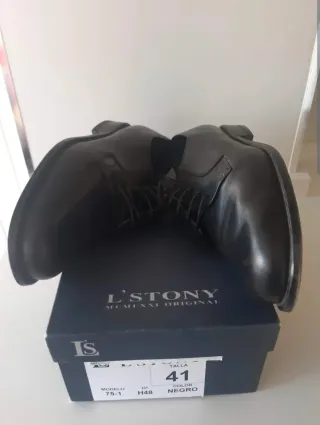 Zapatos de vestir negros Talla 41