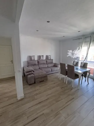 PISO LORA DEL RIO REFORMADO