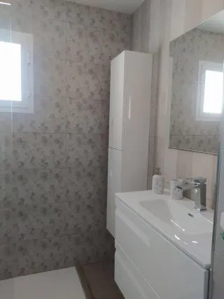 PISO LORA DEL RIO REFORMADO