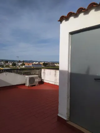 PISO LORA DEL RIO REFORMADO