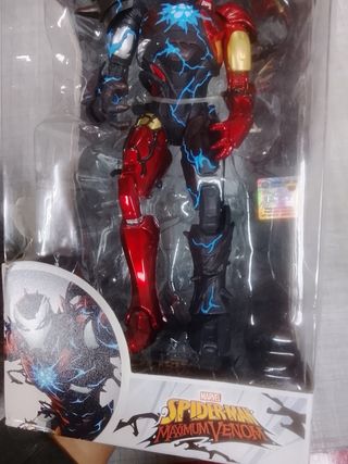 Figura Marvel Maximum Venom Ironman Spiderman