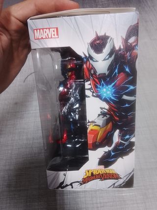 Figura Marvel Maximum Venom Ironman Spiderman