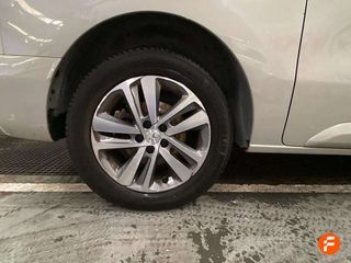 Peugeot Traveller Active BlueHDi 120 6 Vel MAN Standard