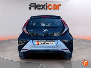 Toyota Aygo 1.0 70 x-play