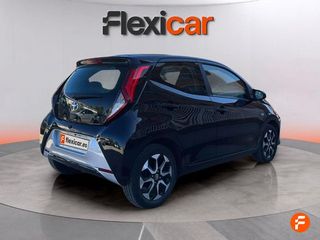 Toyota Aygo 1.0 70 x-play