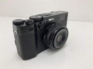 camara digital evil fujifilm x100vi